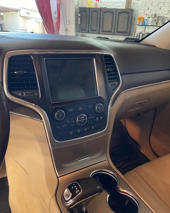 Jeep Grand Cherokee cena 89500 przebieg: 294797, rok produkcji 2013 z Sobótka małe 154